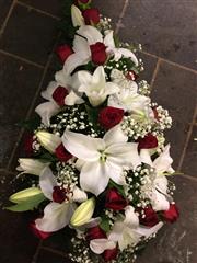 3ft(92cm) White Lily and red Rose teardrop Spray