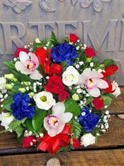 Red white and blue posy