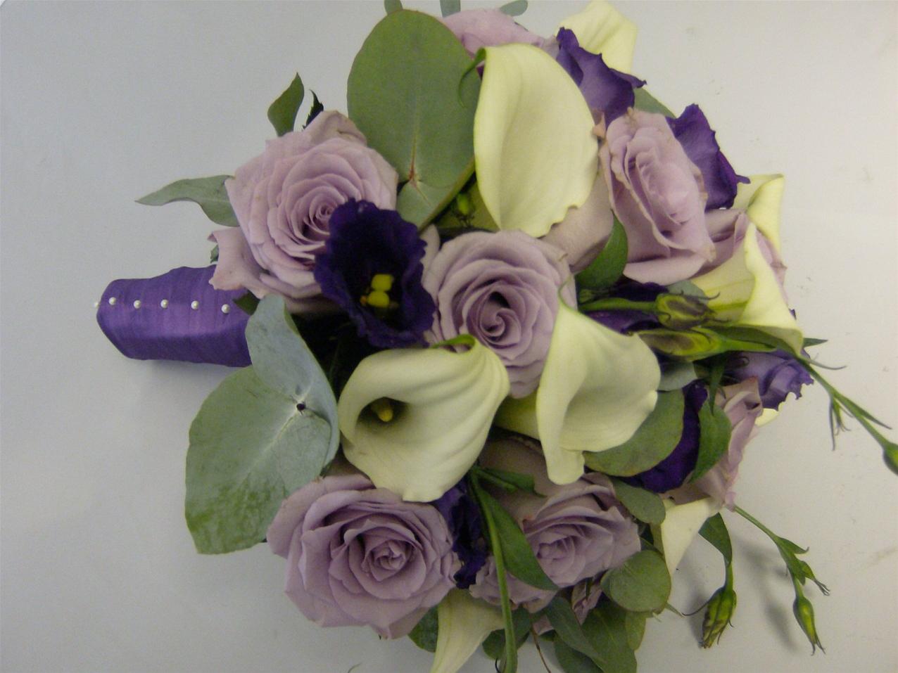 Bridal Bouquets Artemis Flowers Florist Paisley