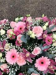 Pretty pinks double Ended casket spray 