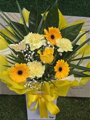 Juicy fruits in Yellows